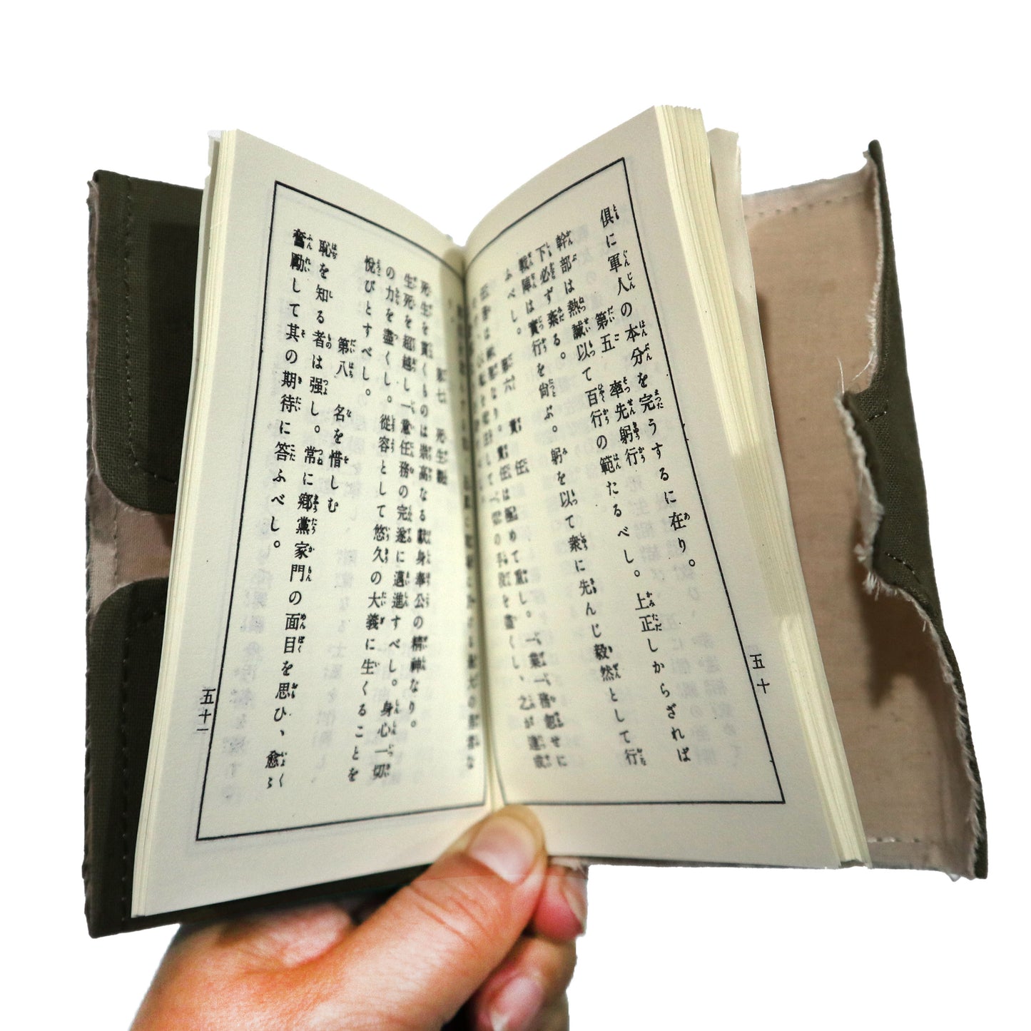 羽亭推荐复制朝鲜手牒影视道具cosplay重演周边小册子口袋本Recommended by Yuting, replica North‑Korean service booklet, film prop, for cosplay & historical reenactment, pocket‑size collectible booklet