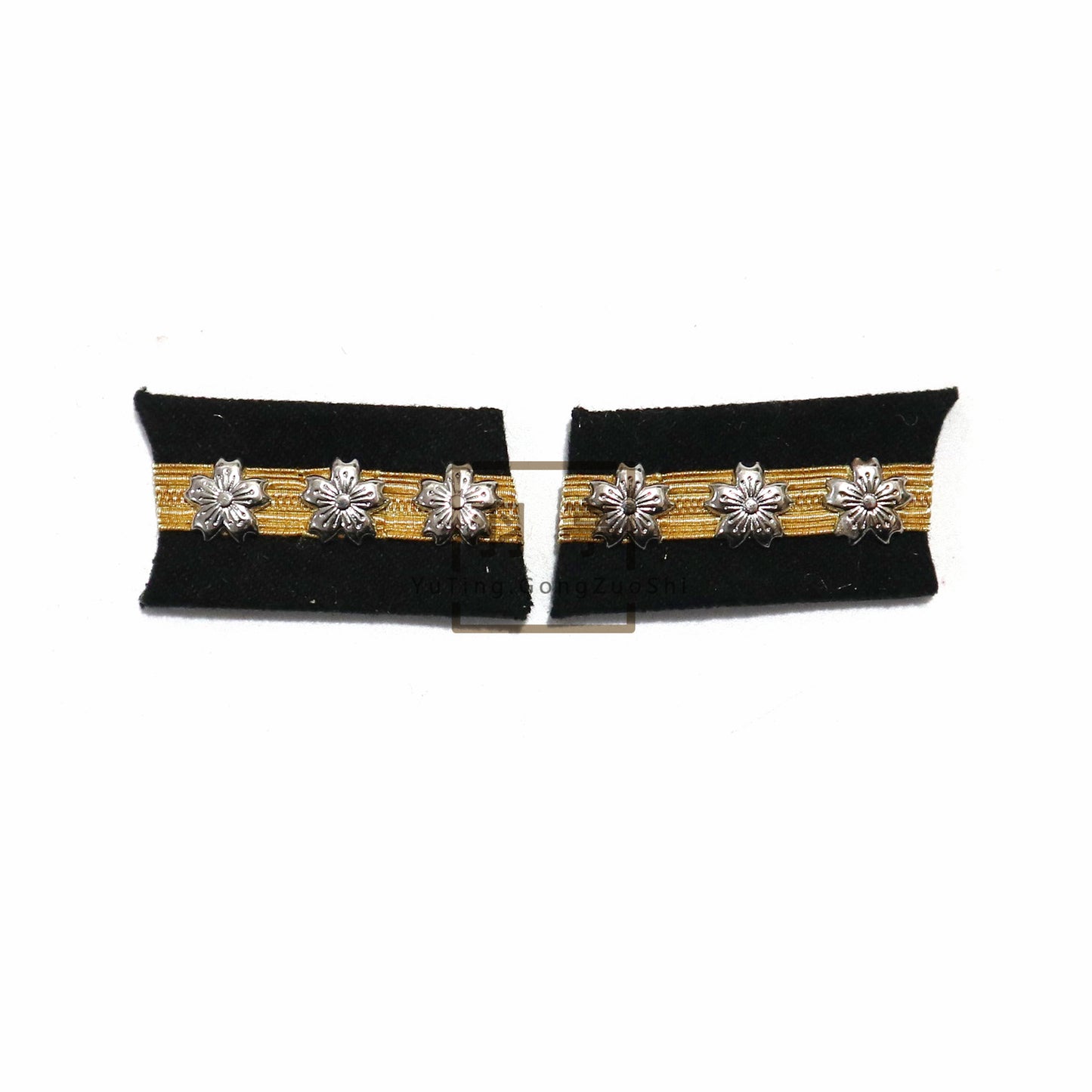 旧日本海军一种襟章ijn Collar insignia of a type of Imperial Japanese Navy uniform