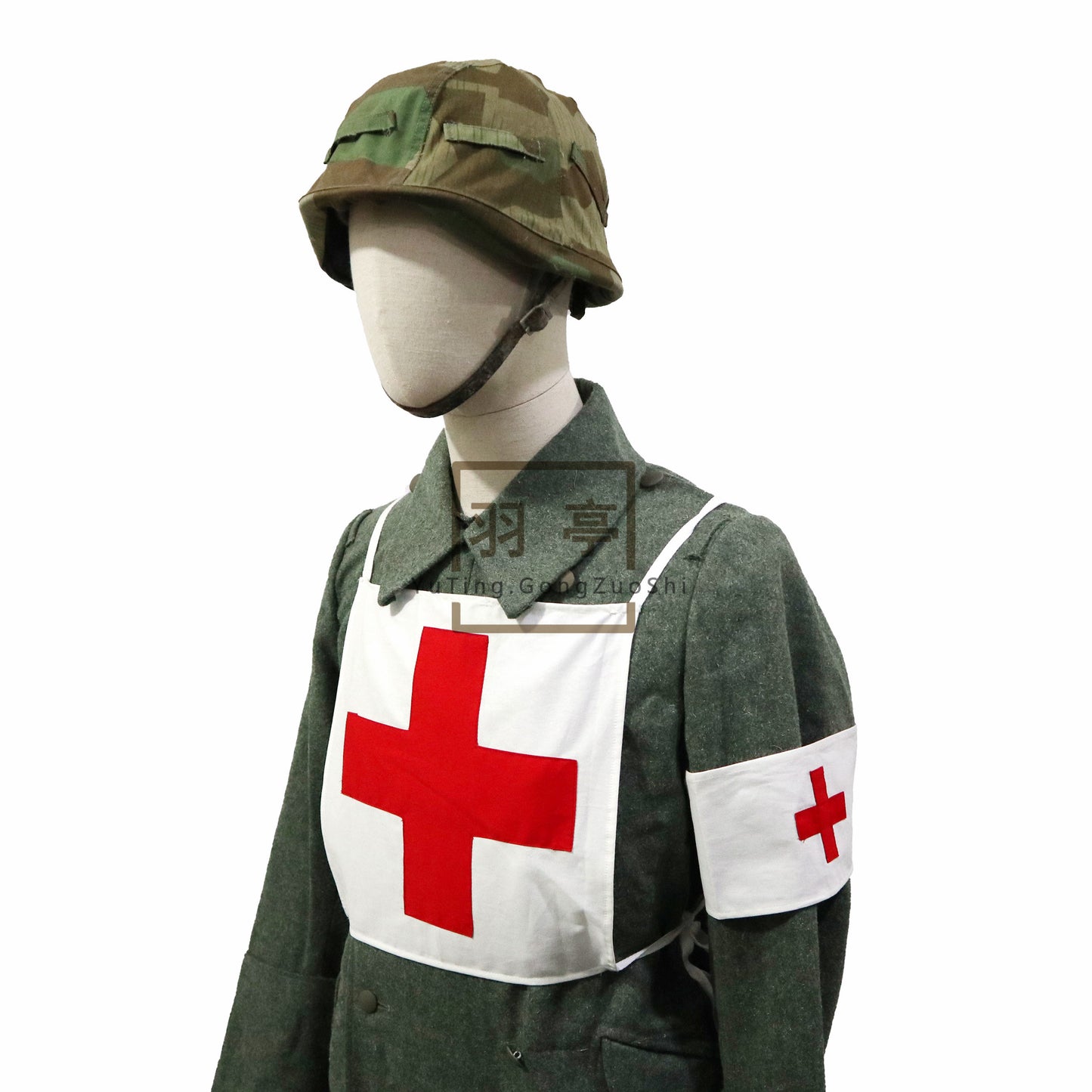 二战德国医疗兵识别背心袖标红十字The red cross chest apron worn by German WWII medics