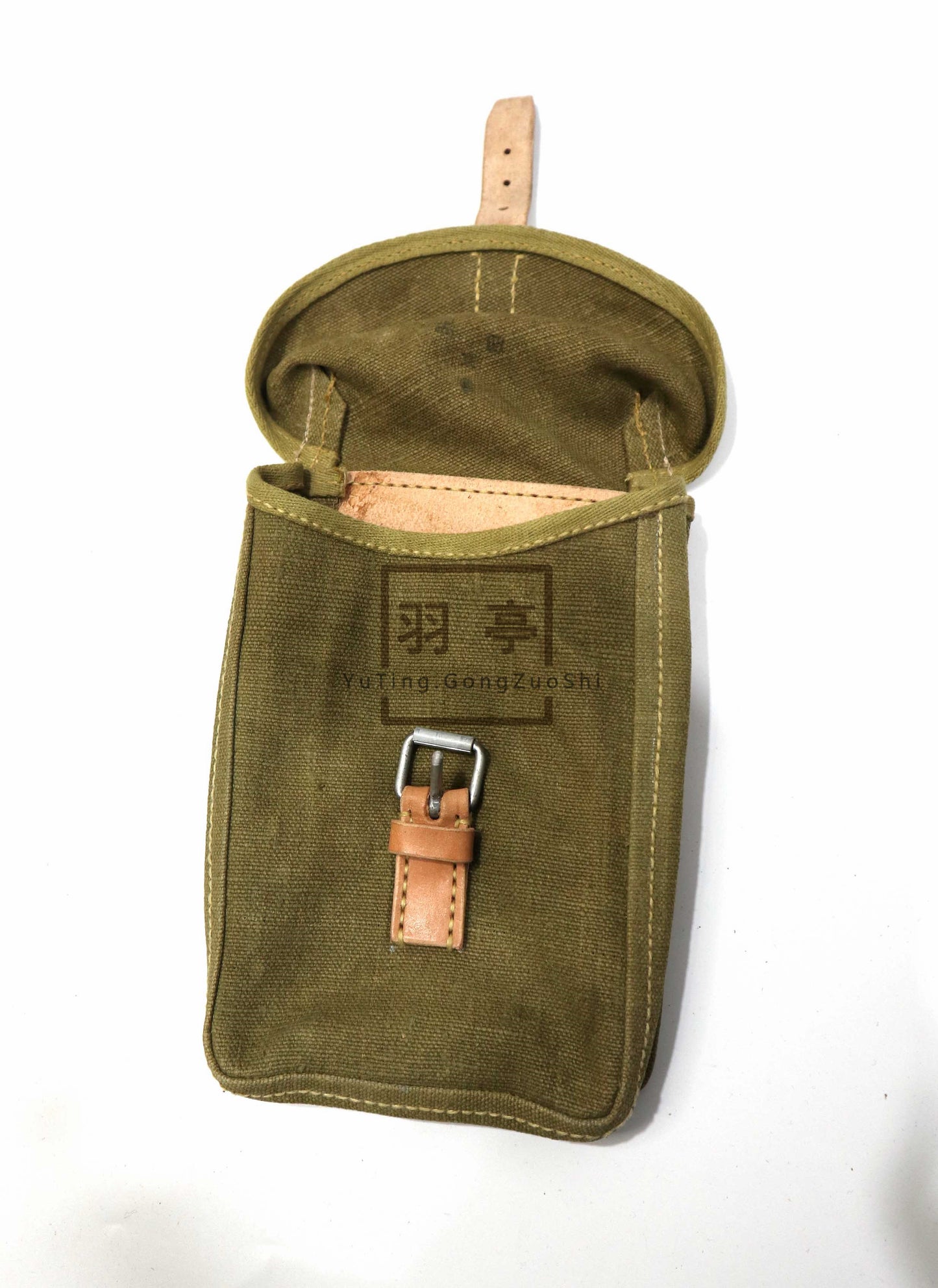 羽亭推荐帆布工具包影视道具中影横店历史舞台装备大正   Recommended by Yuting: Taisho‑era canvas tool bag, movie prop for Zhongying & Hengdian, historical‑reenactment stage gear