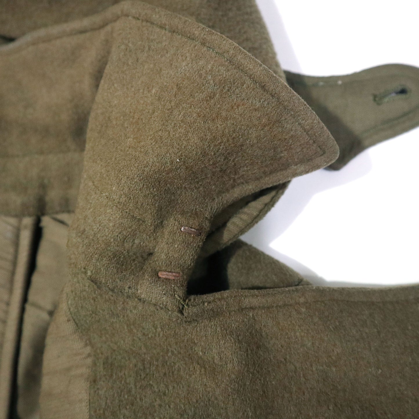 羽亭推荐朝鲜五号将校大衣无扣子cosplay重演现货Recommended by Yuting, original North‑Korean officer overcoat, Size 5, missing buttons, for cosplay & historical reenactment, in stock