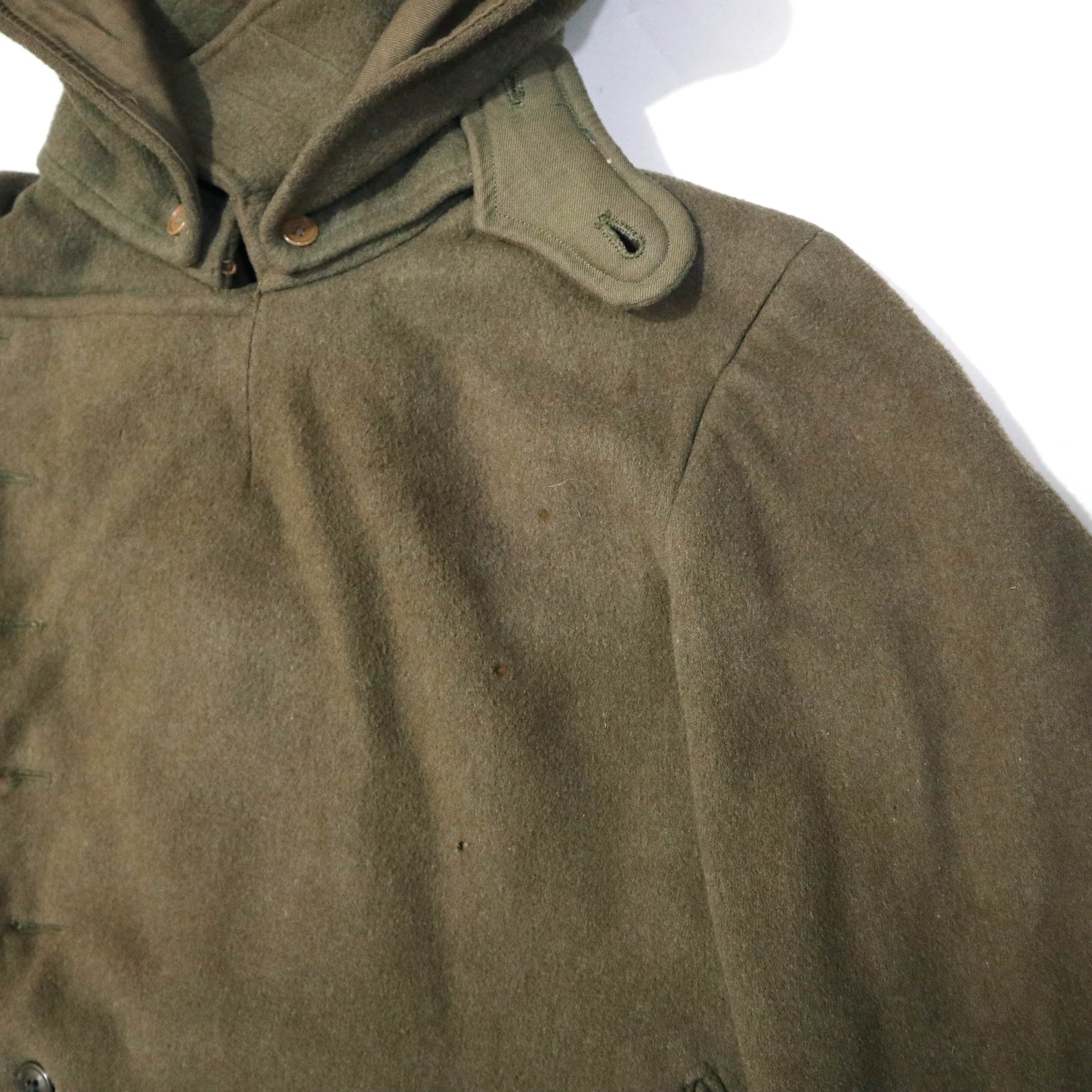 羽亭推荐朝鲜五号将校大衣无扣子cosplay重演现货Recommended by Yuting, original North‑Korean officer overcoat, Size 5, missing buttons, for cosplay & historical reenactment, in stock