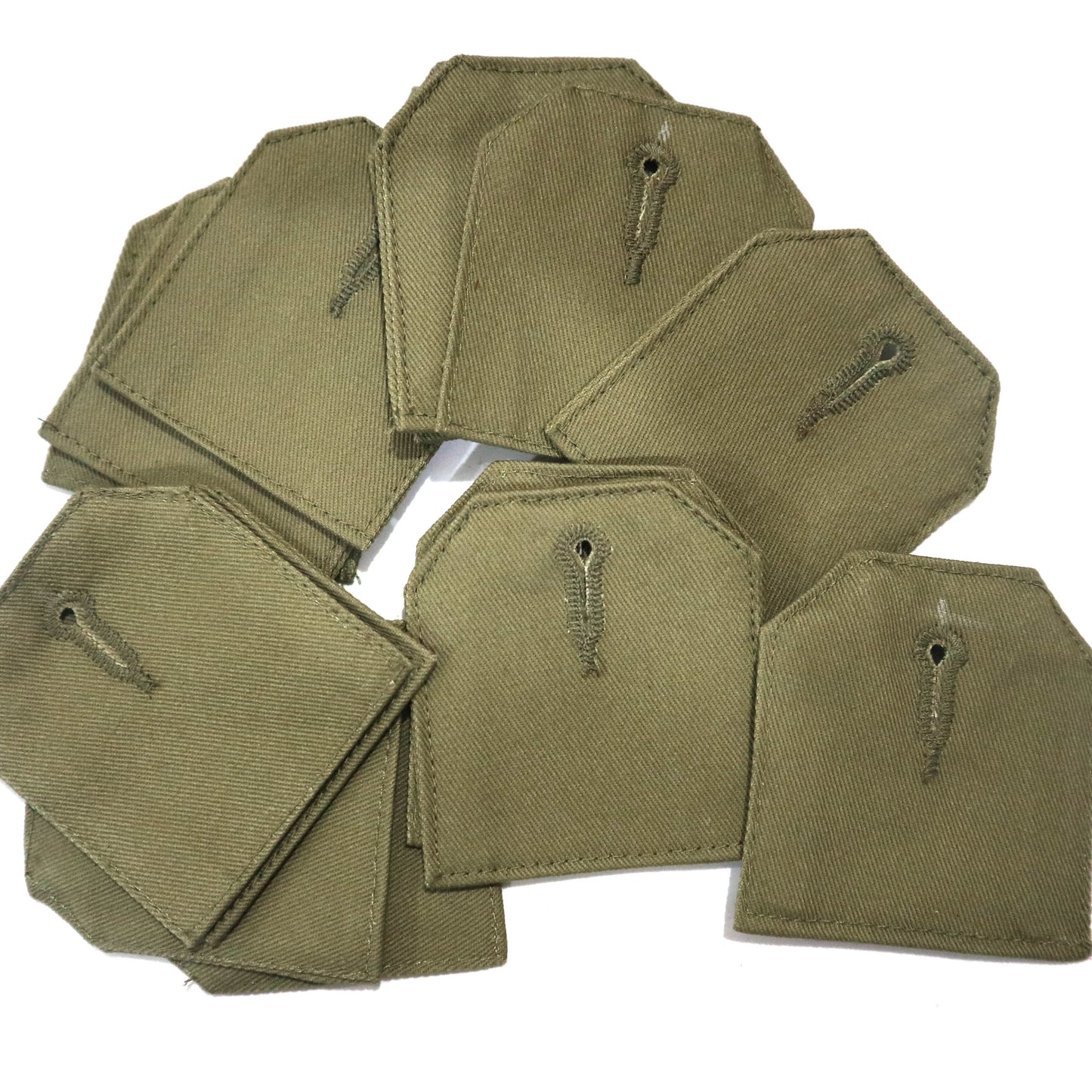 羽亭推荐热带阶级章底板 cosplay 重演收藏后期简易   Recommended by Yuting: Tropical‑pattern rank‑insignia base plate, late‑war simplified version, for cosplay, historical reenactment & collection