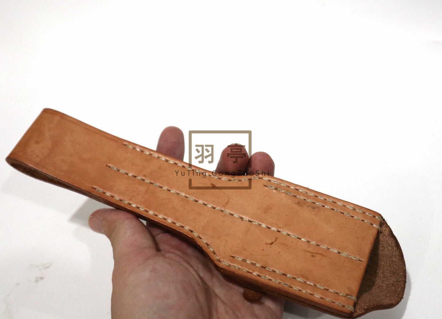 羽亭推荐早期皮挂村田皮质复制品   Recommended by Yuting: Reproduction early‑period leather frog/pouch hanger for Murata rifle