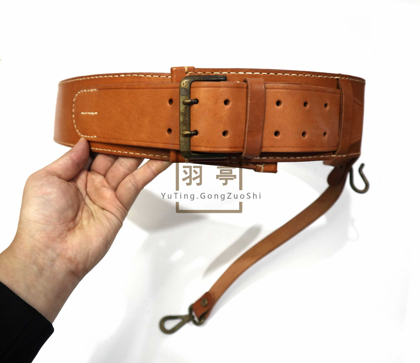 羽亭推荐九八式将校牛皮外腰带封略装野战制服装备影视道具 Recommended by Yuting, Type‑98 officer cowhide outer belt, matching field‑uniform gear, film and reenactment prop