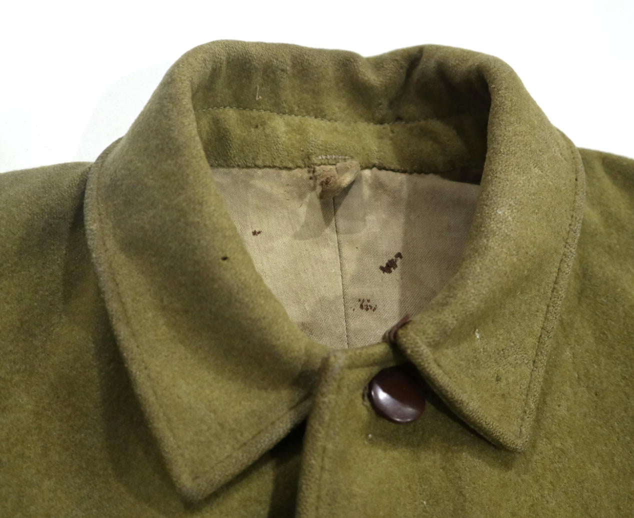 羽亭推荐朝鲜原品上衣外套保真现货黄色毛呢Original North Korean yellow woolen jacket, authentic, in stock, recommended by Yuting